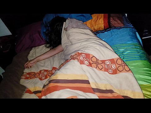 ❤️ Stiefseun berispe sy jong stiefma terwyl sy slaap. ❌ Pornovideo by ons af.hentai-id-tv.ru ️❤